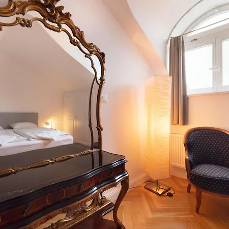 Charles Bridge Unique Maisonette