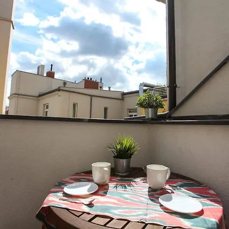 Appartamento Charles Bridge Unique Maisonette Praga
