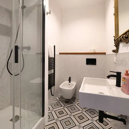 Apartament Charles Bridge Unique Maisonette
