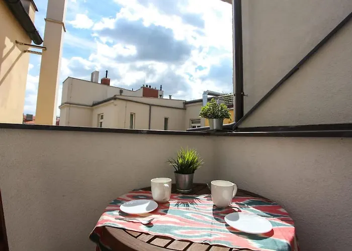 Apartman Charles Bridge Unique Maisonette Prága